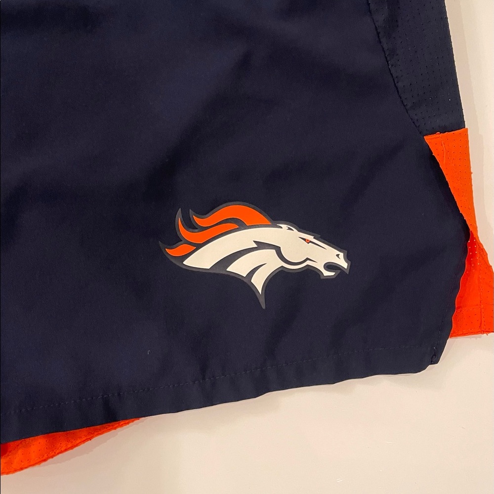 Denver Broncos Nike Shorts - Picture 3 of 5